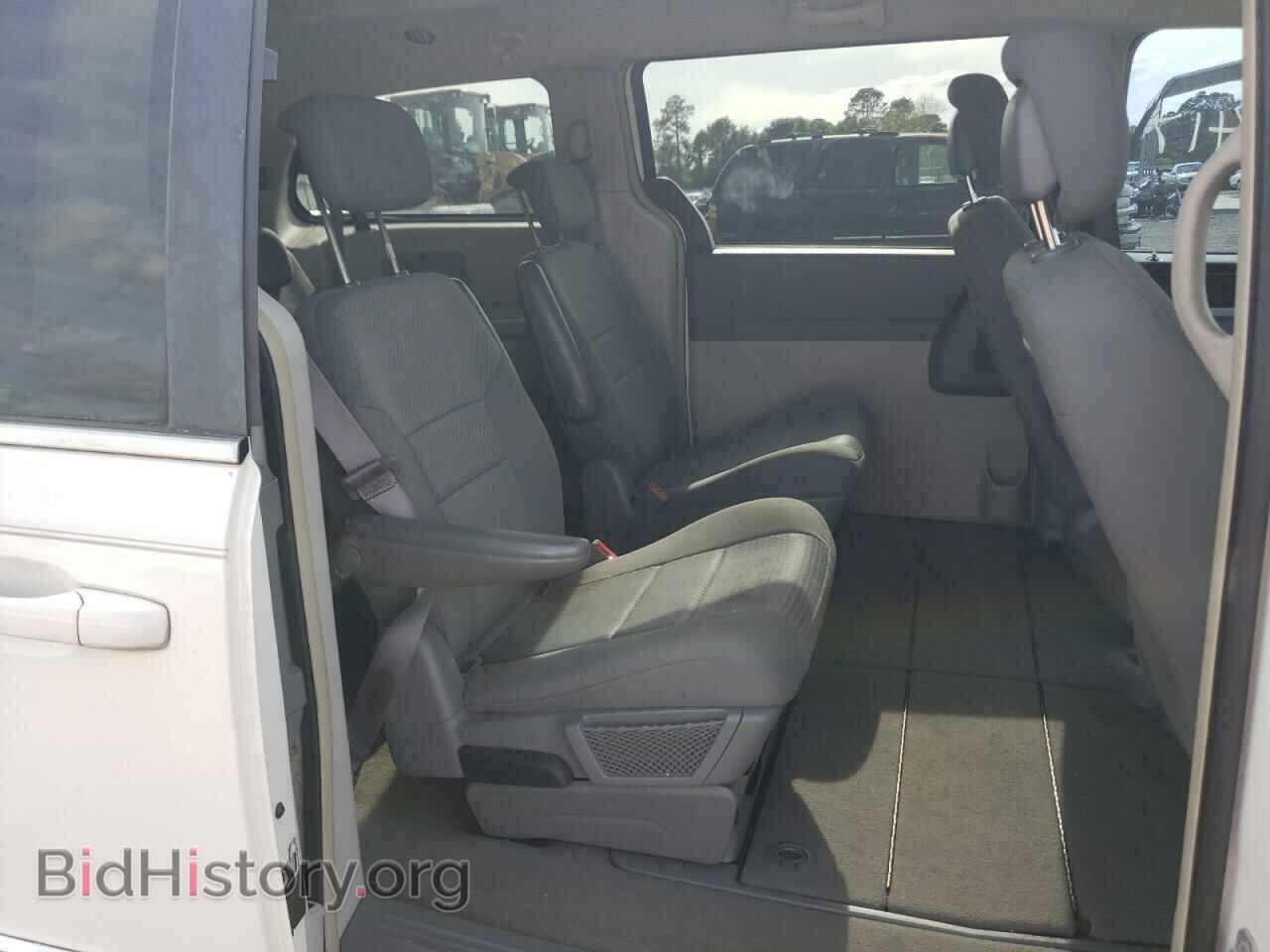 2010 CHRYSLER MINIVAN - VIN: 2A4RR5D18AR309584 - Фото 6