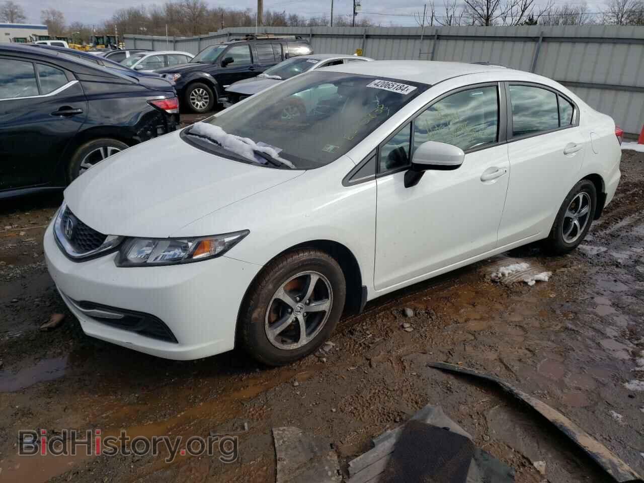 Фотография 19XFB2F79FE297239 - HONDA CIVIC 2015