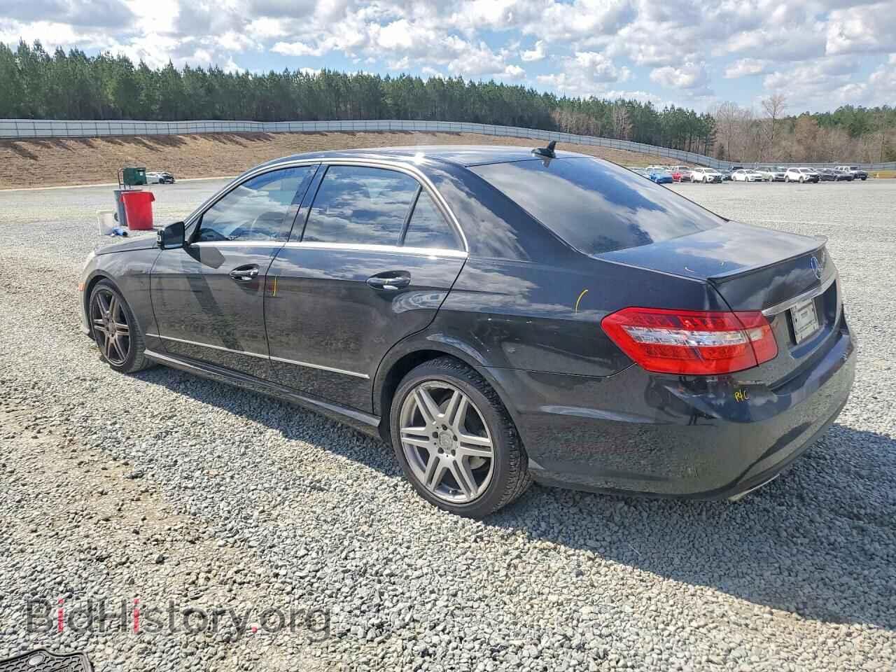 2011 MERCEDES-BENZ E-CLASS - VIN: WDDHF5GB3BA274799 - Фото 2