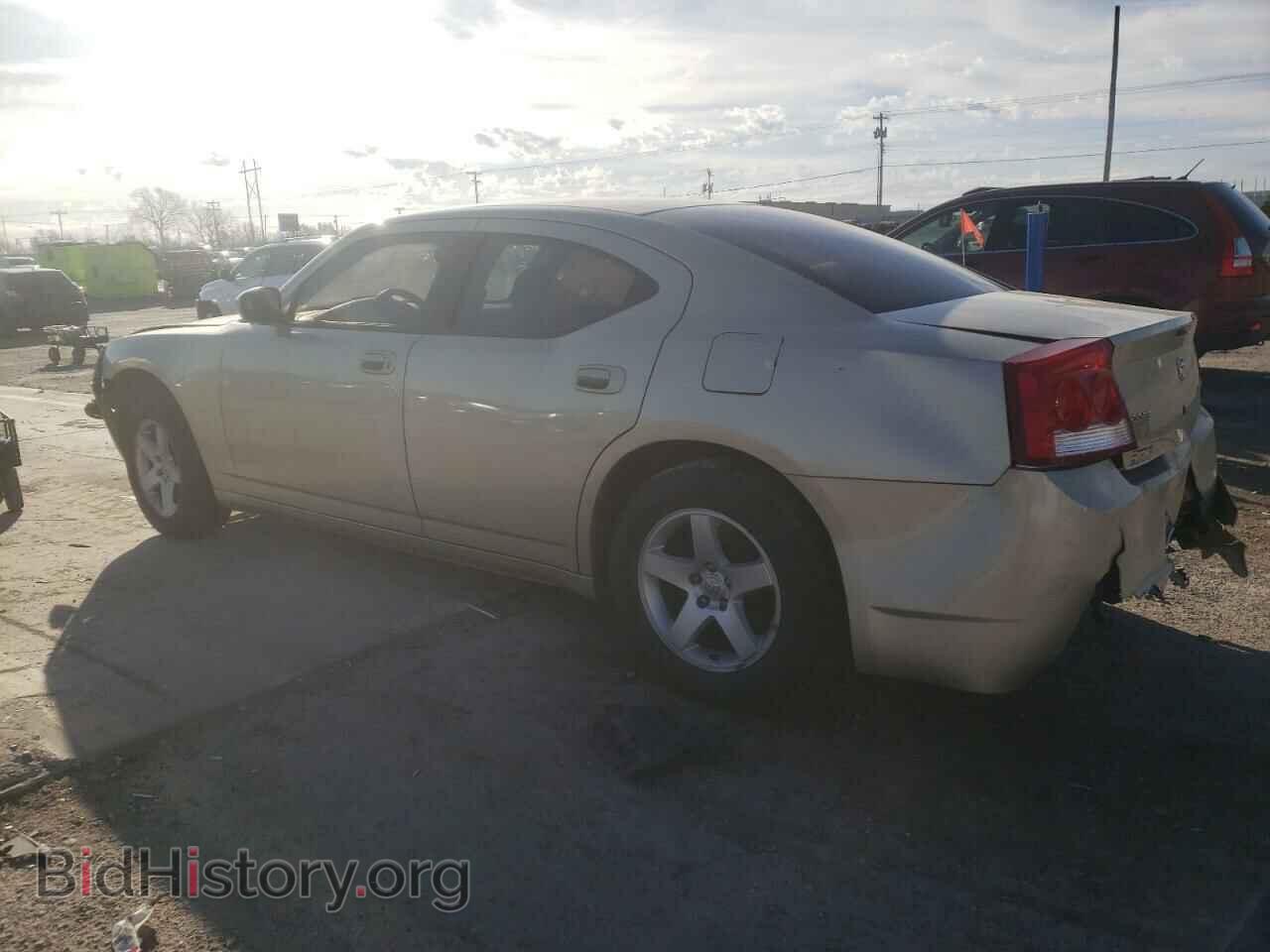 2010 DODGE CHARGER - VIN: 2B3CA4CD4AH147601 - Фото 2