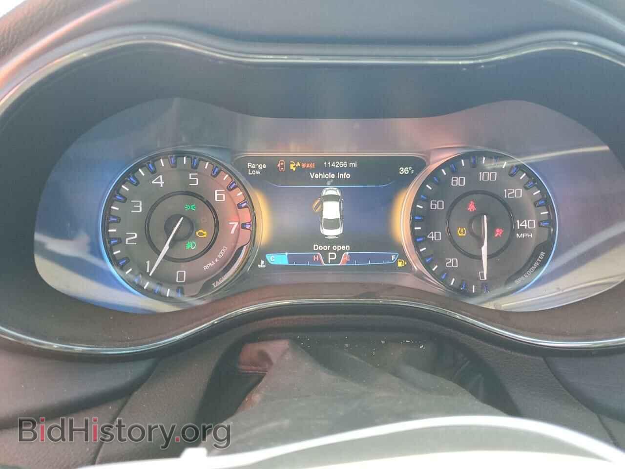 2016 CHRYSLER 200 - VIN: 1C3CCCBG9GN107954 - Фото 9