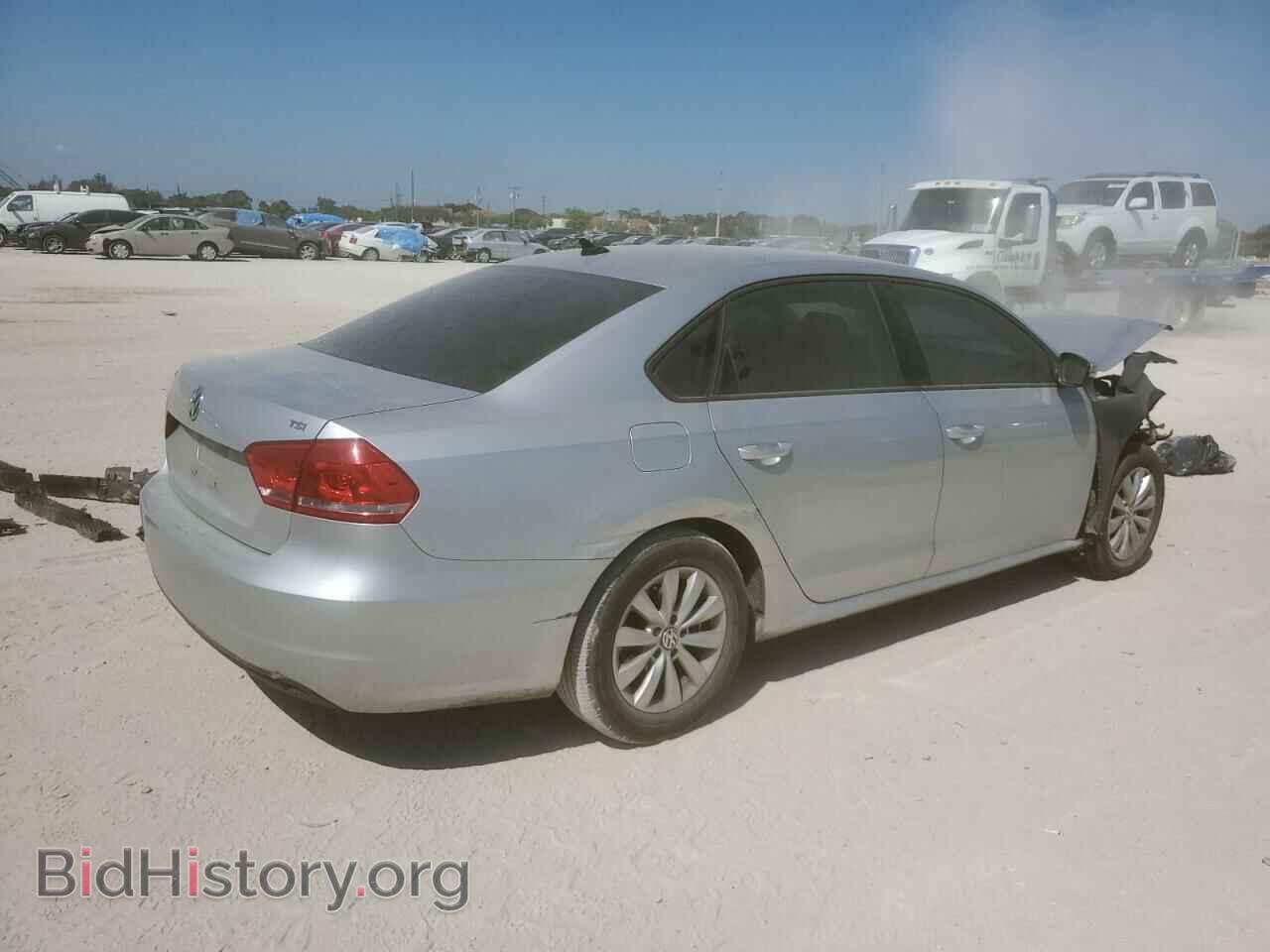 2015 VOLKSWAGEN PASSAT - VIN: 1VWAT7A32FC042705 - Фото 3