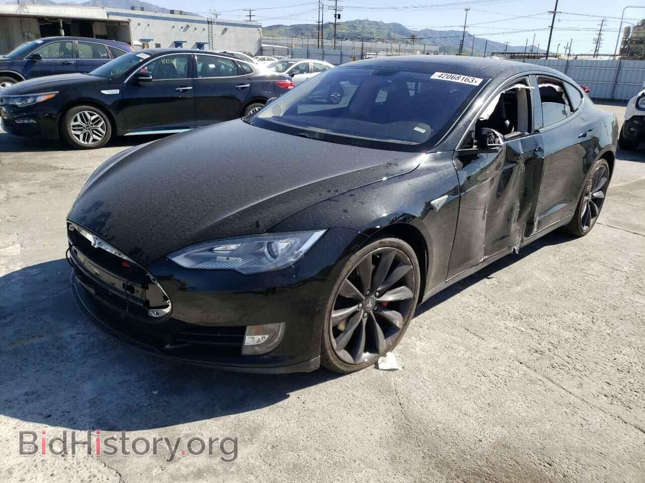 Фотография 5YJSA1DP8DFP26117 - TESLA MODEL S 2013
