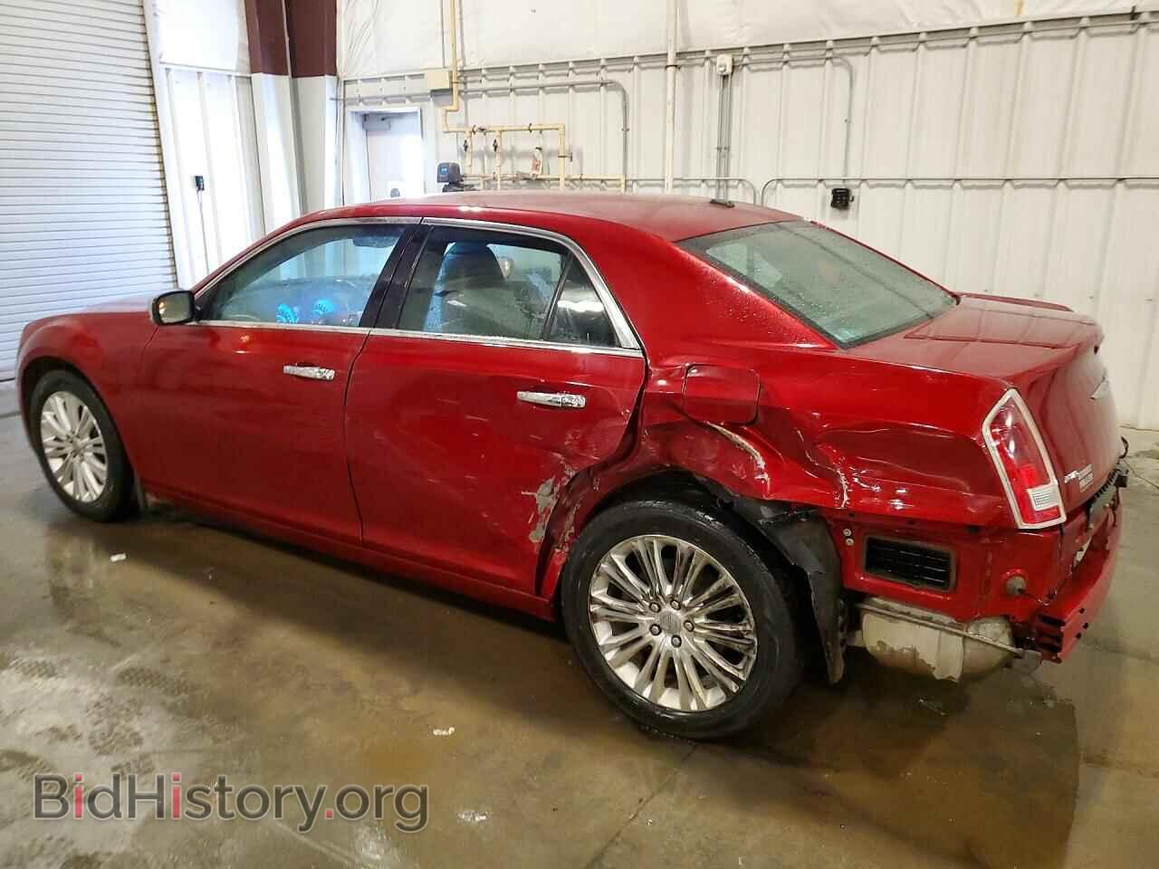 2012 CHRYSLER 300 - VIN: 2C3CCAHG5CH137368 - Фото 2