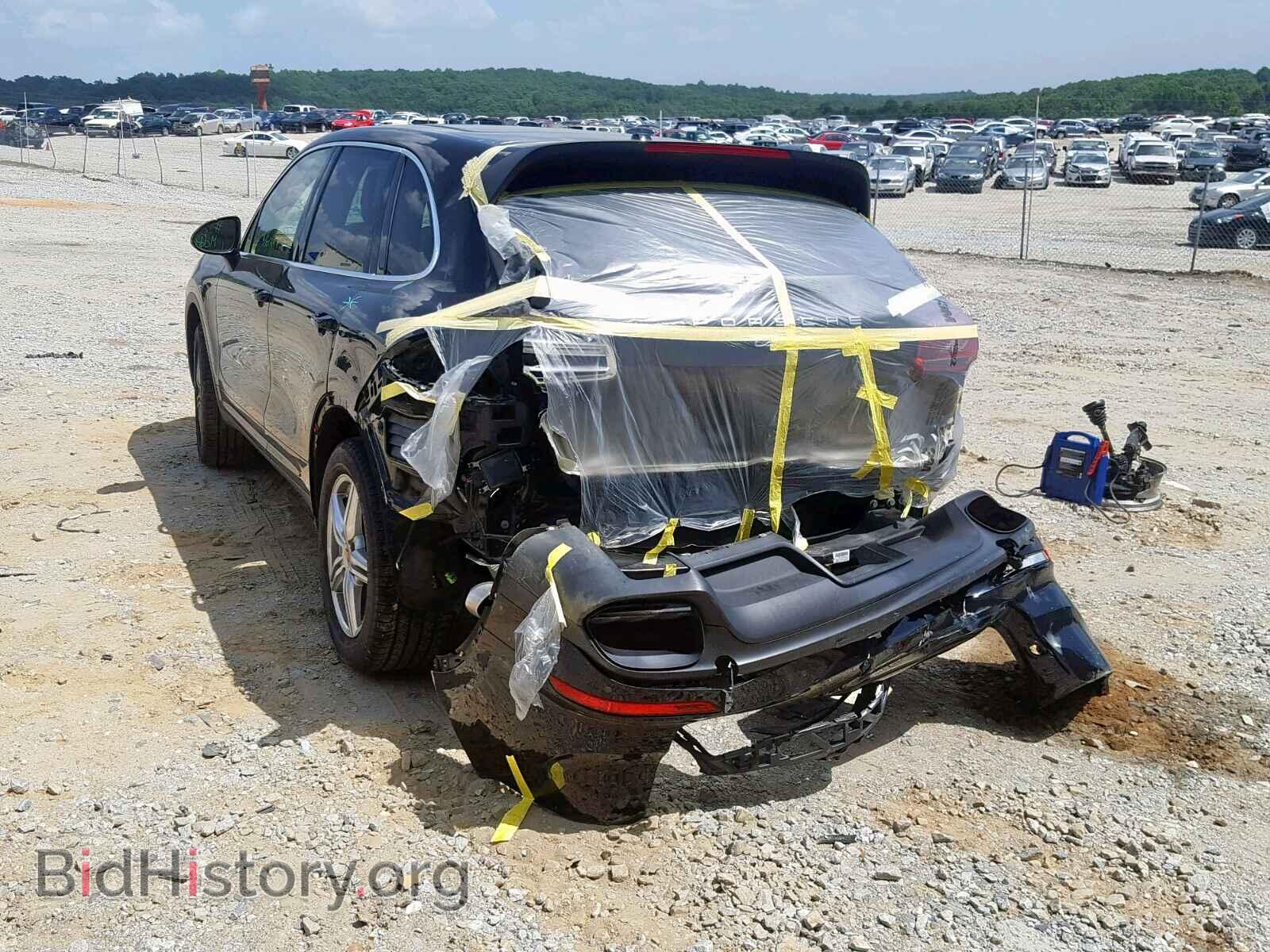 2016 PORSCHE CAYENNE - VIN: WP1AA2A20GLA11195 - Фото 3