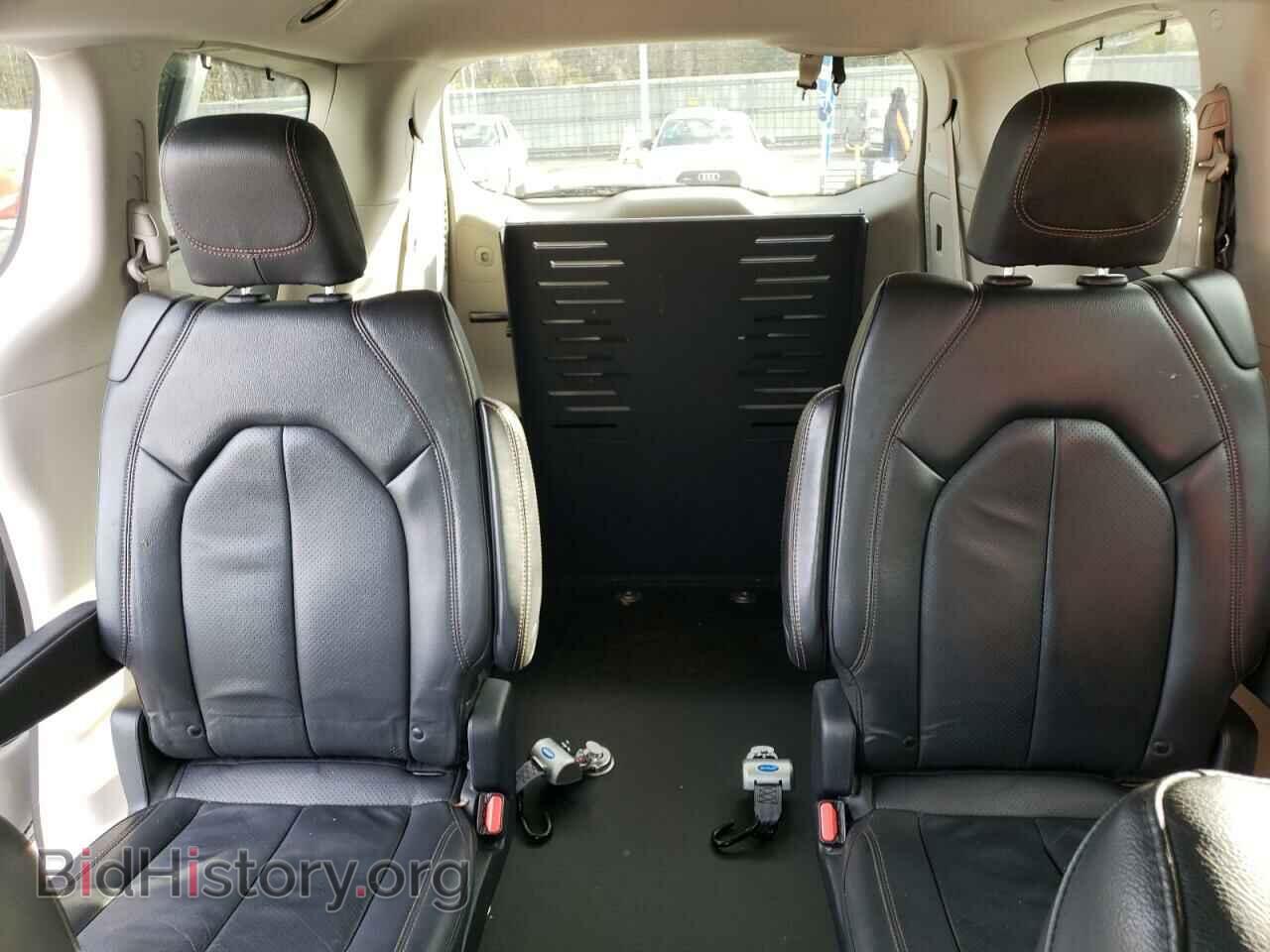 2020 CHRYSLER PACIFICA - VIN: 2C4RC1BGXLR125645 - Фото 10