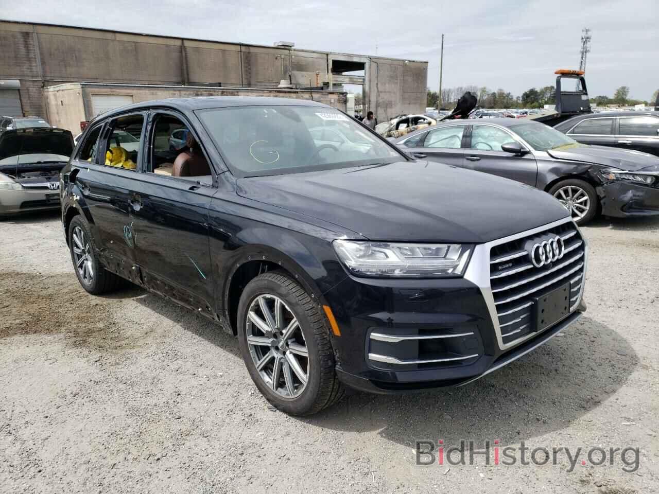 Photo WA1LAAF72KD047637 - AUDI Q7 2019