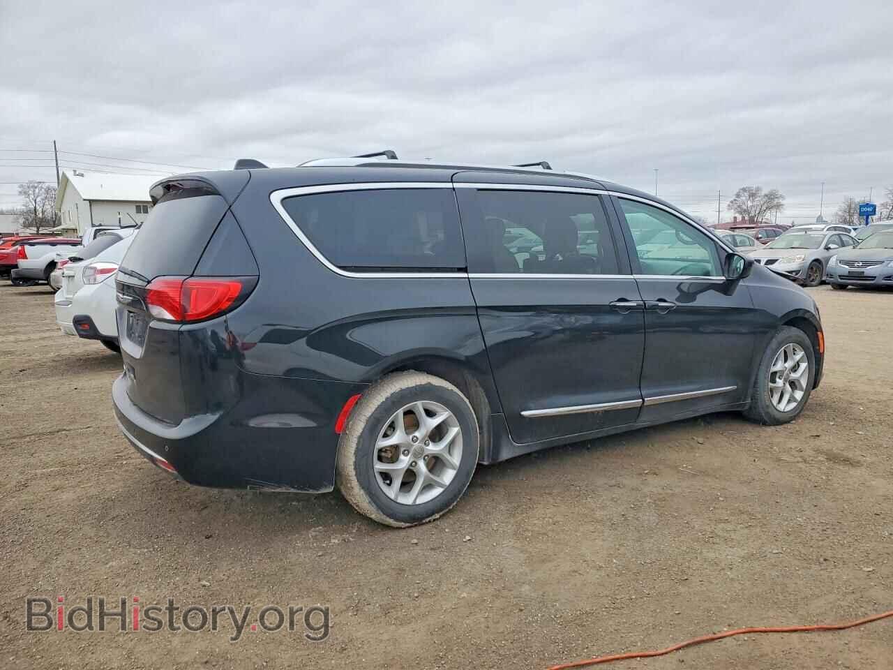 2017 CHRYSLER PACIFICA - VIN: 2C4RC1EG8HR796380 - Фото 3