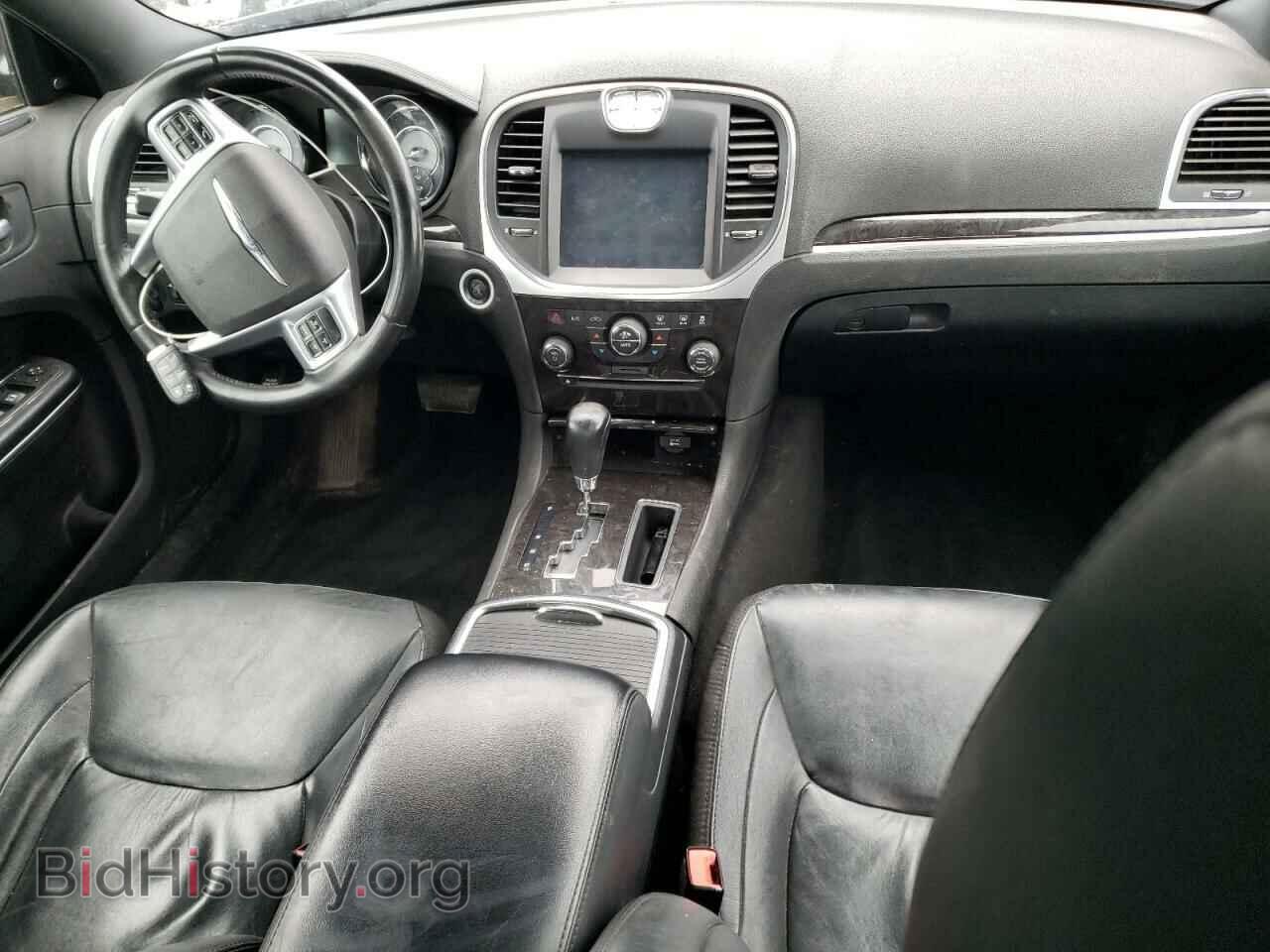 2011 CHRYSLER 300 - VIN: 2C3CA5CG4BH599357 - Фото 8