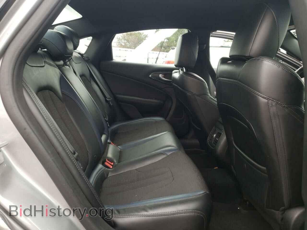 2015 CHRYSLER 200 - VIN: 1C3CCCBG0FN581063 - Фото 10
