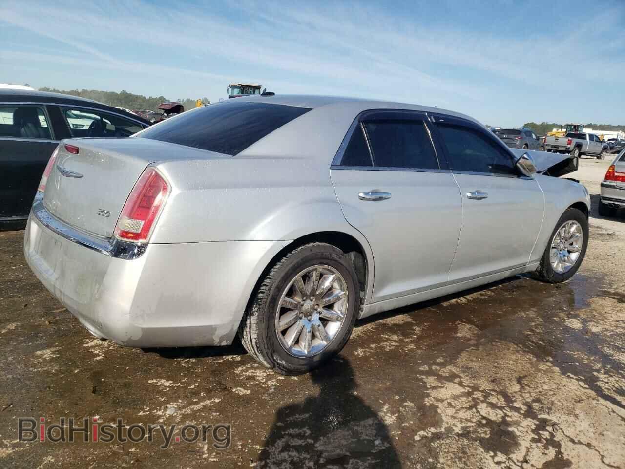 2012 CHRYSLER 300 - VIN: 2C3CCACG6CH311004 - Фото 3