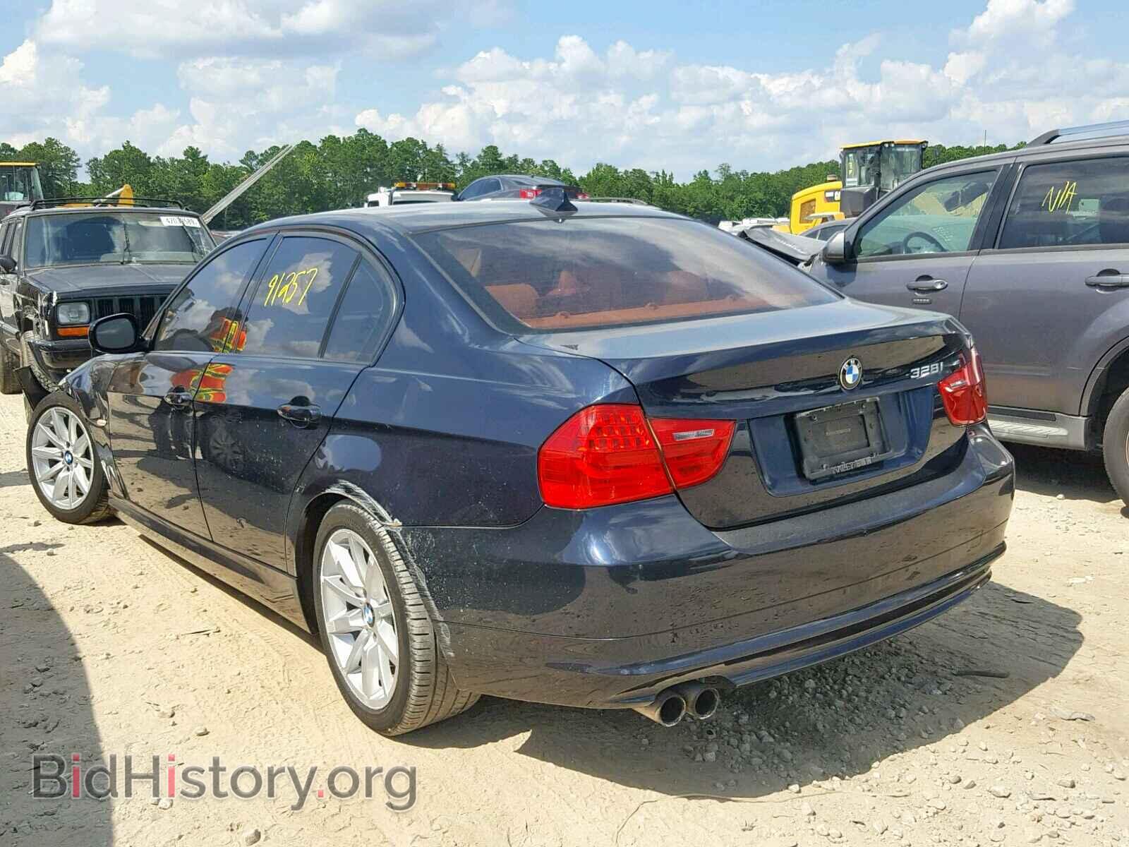 2010 BMW 328 I - VIN: WBAPH7C52AE130094 - Фото 3