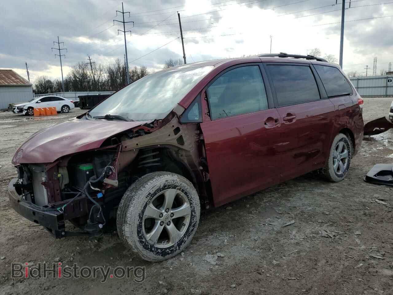 Фотография 5TDKK3DC9CS248564 - TOYOTA SIENNA 2012