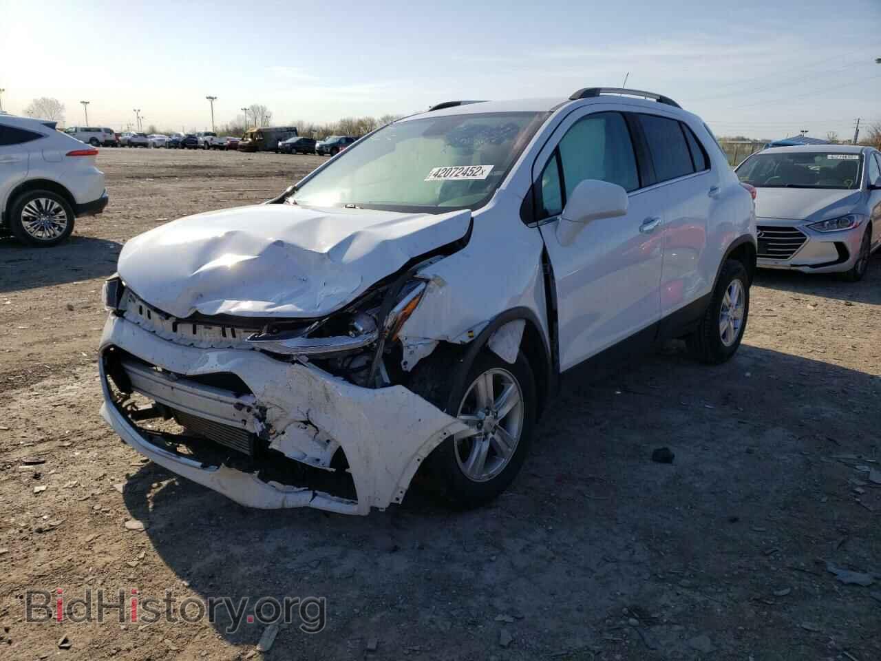 2018 CHEVROLET TRAX - VIN: KL7CJLSB5JB676294 - Фото 2