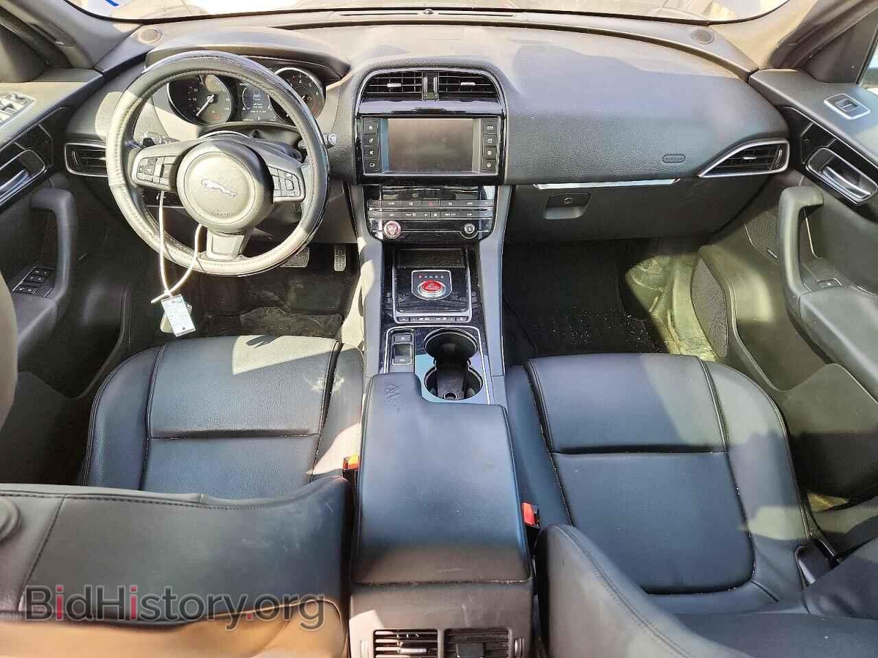 2017 JAGUAR F-PACE - VIN: SADCJ2BV3HA889756 - Фото 8