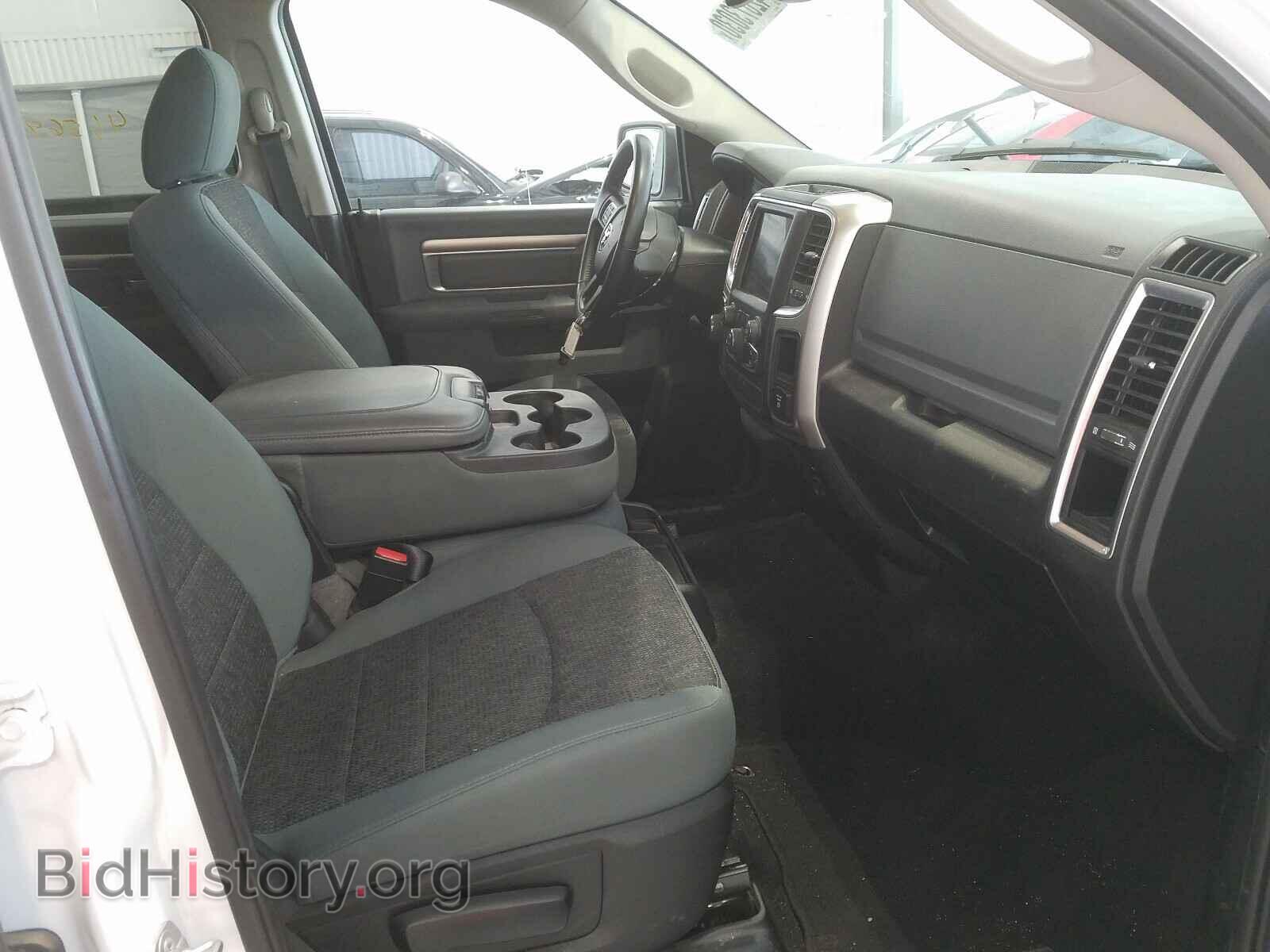2019 RAM 1500 CLASS - VIN: 1C6RR7TT7KS550886 - Фото 5