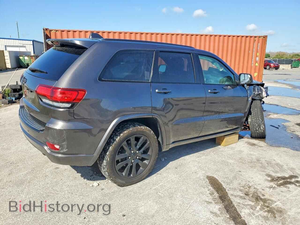 2018 JEEP CHEROKEE - VIN: 1C4RJFAG3JC156603 - Фото 3