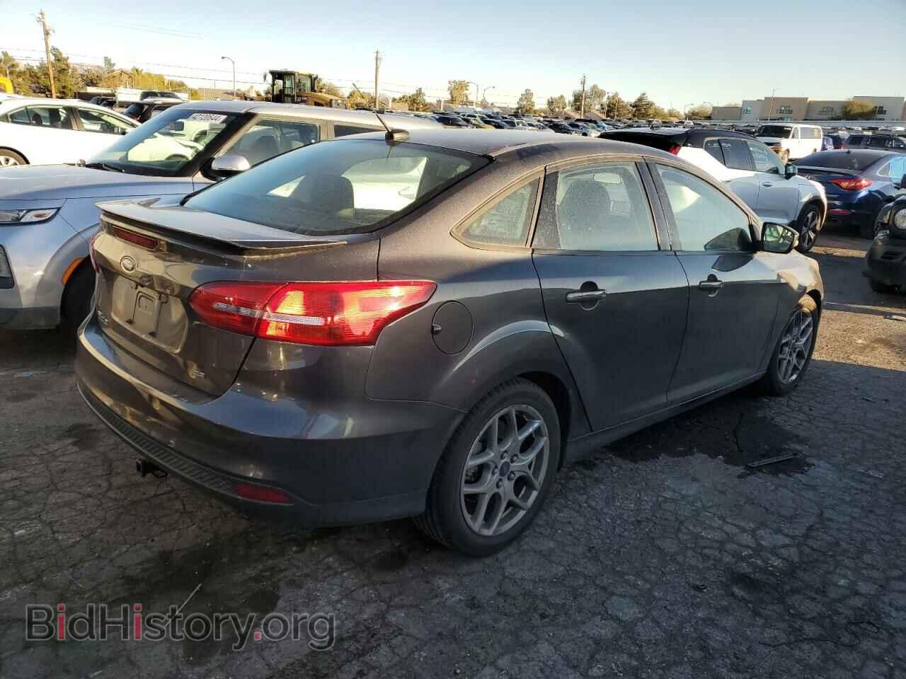 2015 FORD FOCUS - VIN: 1FADP3F29FL330000 - Photo 3