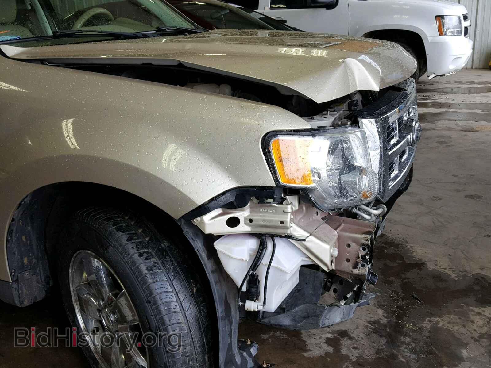 2011 FORD ESCAPE - VIN: 1FMCU0DG5BKA36648 - Фото 9