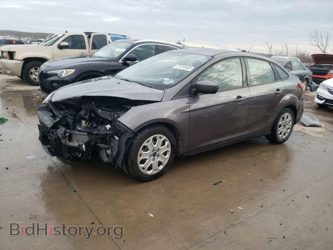 Photo 1FAHP3F23CL257090 - FORD FOCUS 2012