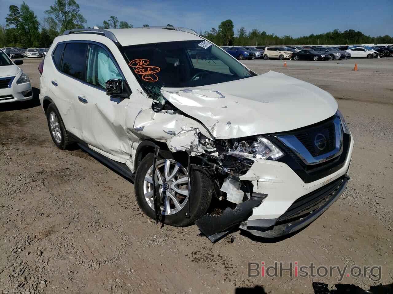 Photo KNMAT2MVXHP581085 - NISSAN ROGUE 2017