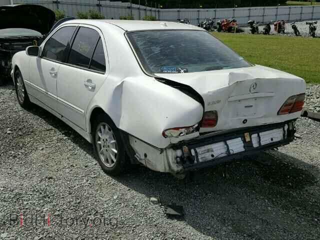 2000 MERCEDES-BENZ E 320 - VIN: WDBJF65J0YB155606 - Фото 3