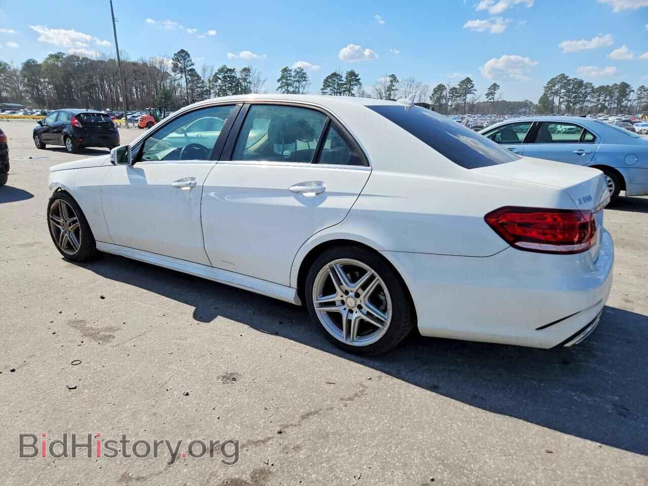2014 MERCEDES-BENZ E-CLASS - VIN: WDDHF5KB8EA849099 - Фото 2