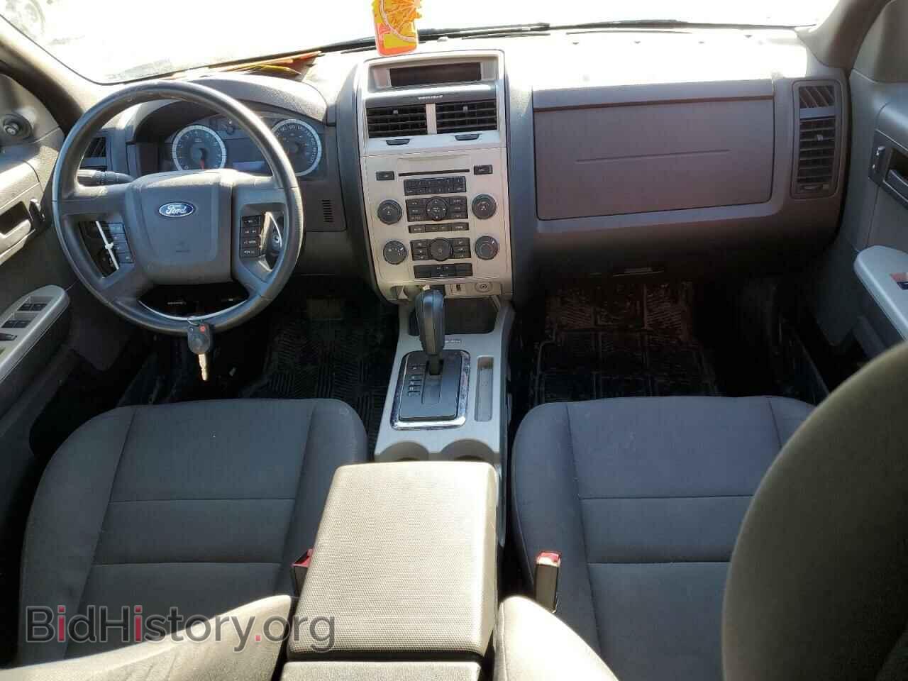 2011 FORD ESCAPE - VIN: 1FMCU9DG0BKB08182 - Фото 8