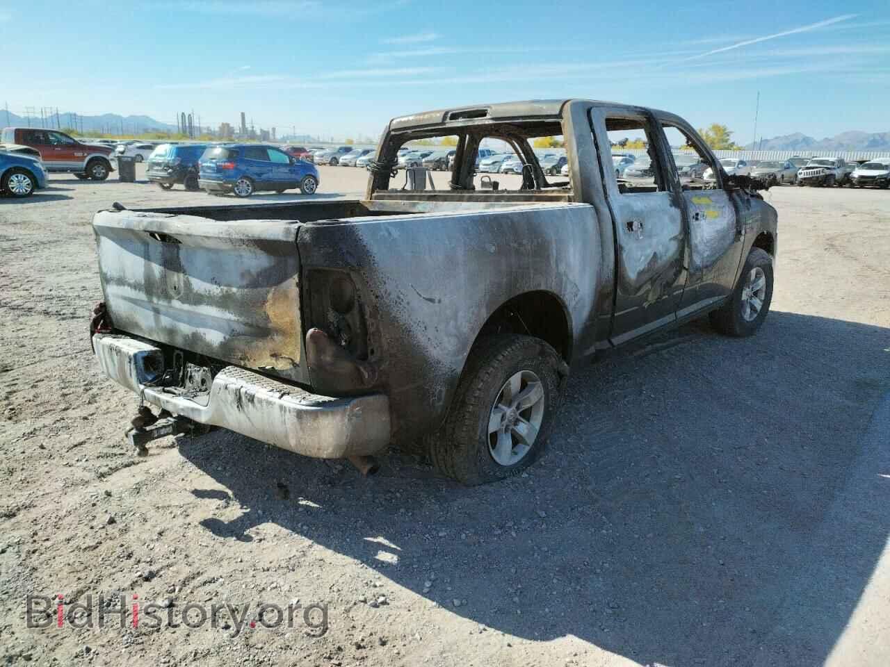 2018 RAM 1500 - VIN: 1C6RR6KM3JS225963 - Фото 4