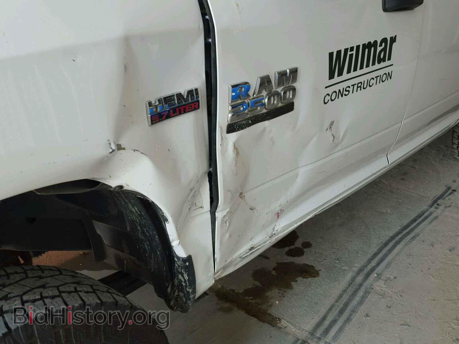 2015 RAM 2500 ST - VIN: 3C6TR5CT2FG592213 - Photo 9