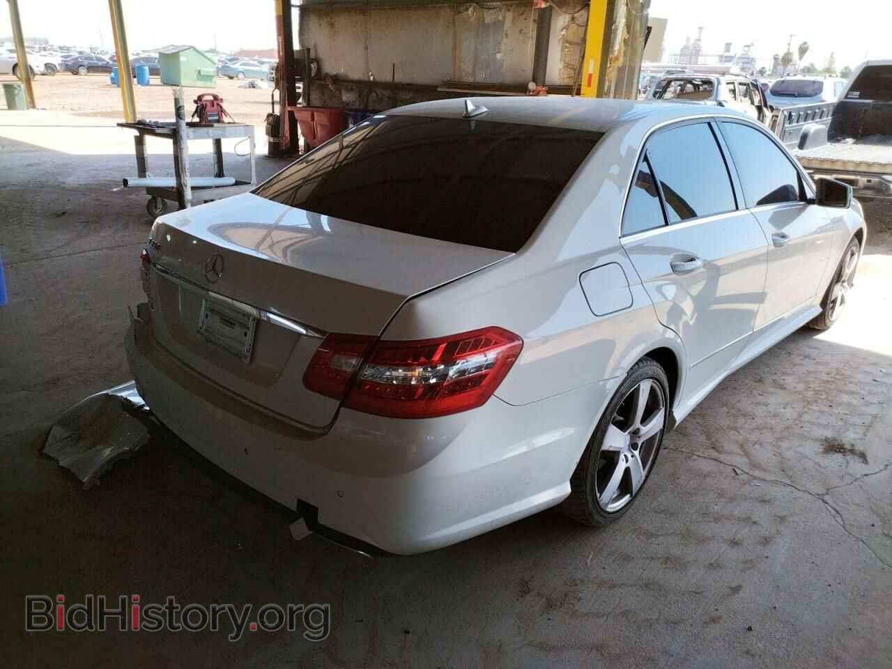 2010 MERCEDES-BENZ E-CLASS - VIN: WDDHF5GB9AA020867 - Фото 4