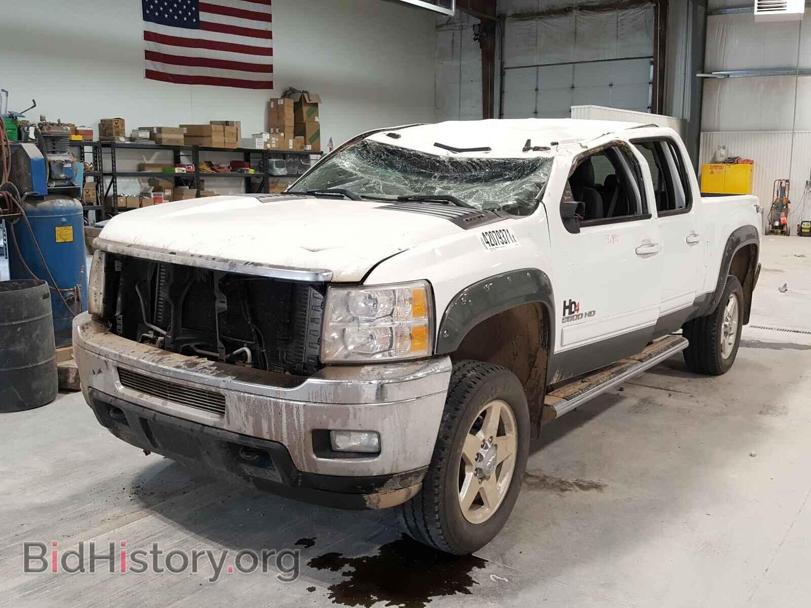 2011 CHEVROLET SILVERADO - VIN: 1GC1KYC87BF207712 - Фото 2