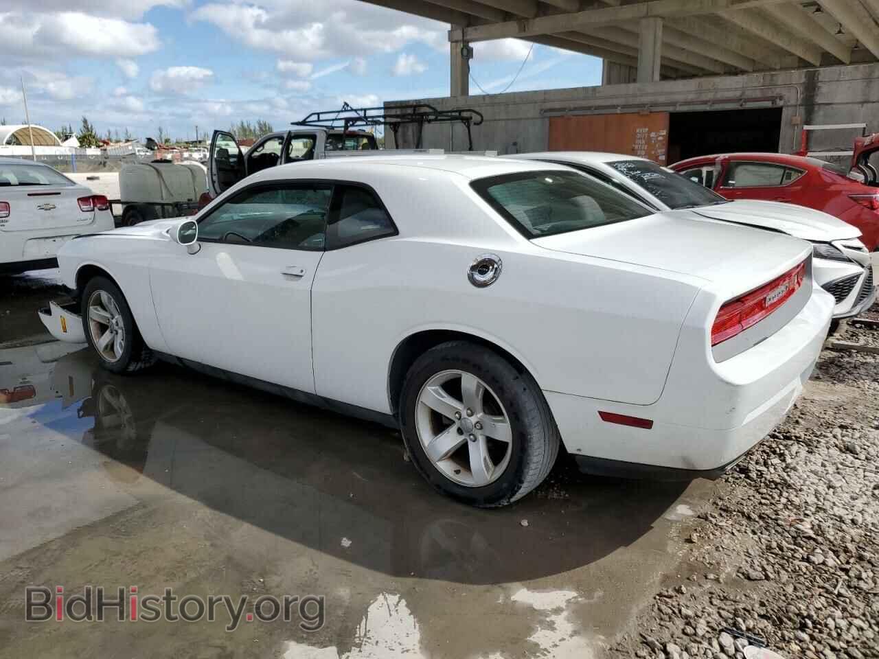 2014 DODGE CHALLENGER - VIN: 2C3CDYAG0EH244802 - Фото 2