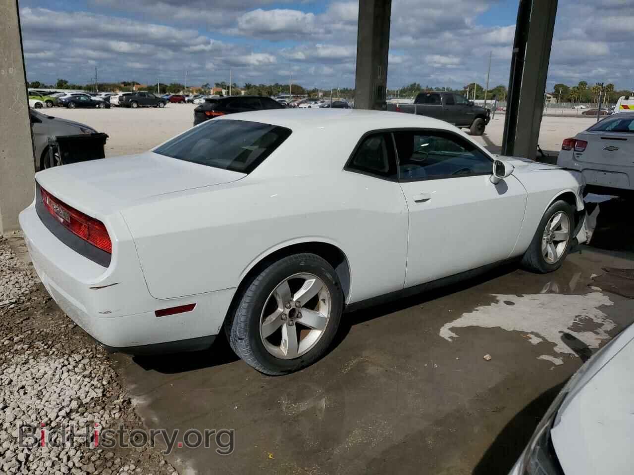 2014 DODGE CHALLENGER - VIN: 2C3CDYAG0EH244802 - Фото 3