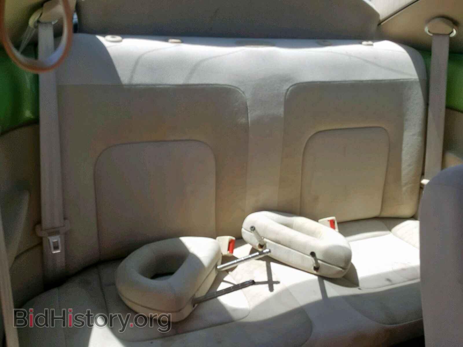 2000 VOLKSWAGEN BEETLE - VIN: 3VWCA21C8YM425213 - Фото 6
