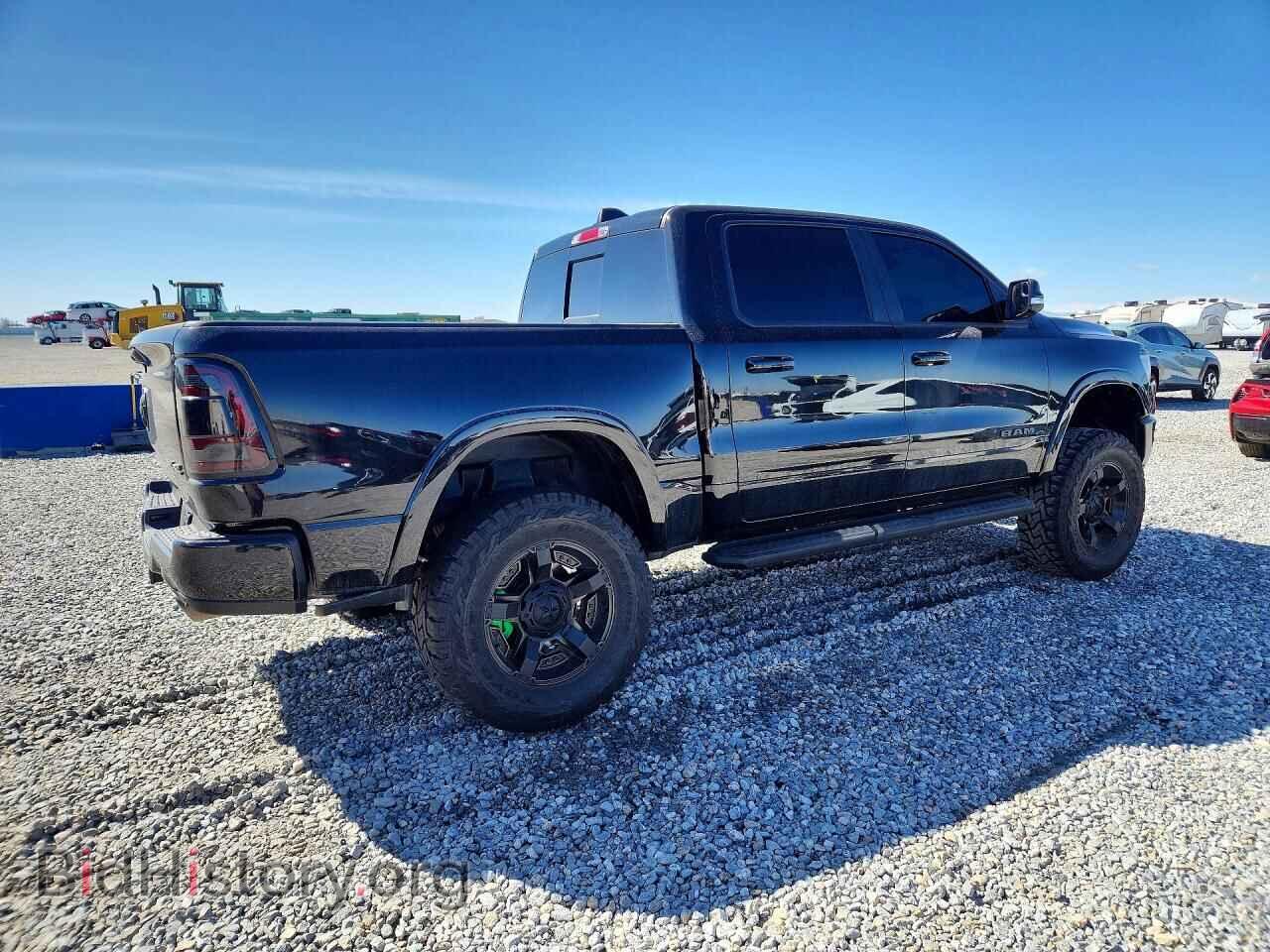 2022 RAM 1500 - VIN: 1C6SRFJTXNN130122 - Photo 3
