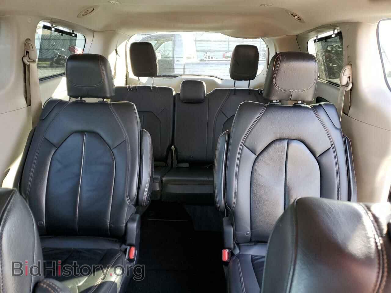 2017 CHRYSLER PACIFICA - VIN: 2C4RC1BGXHR675743 - Фото 10