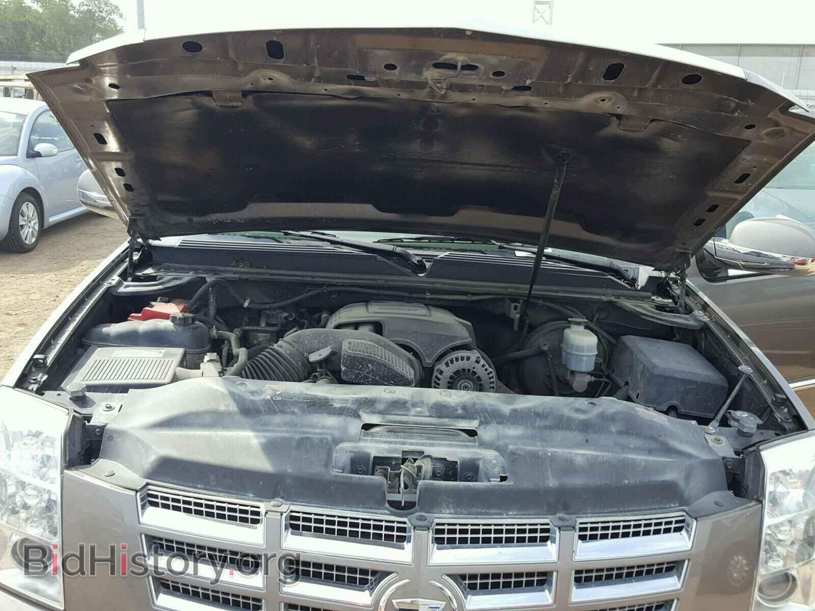 2011 CADILLAC ESCALADE - VIN: 1GYS4BEF2BR332343 - Фото 7
