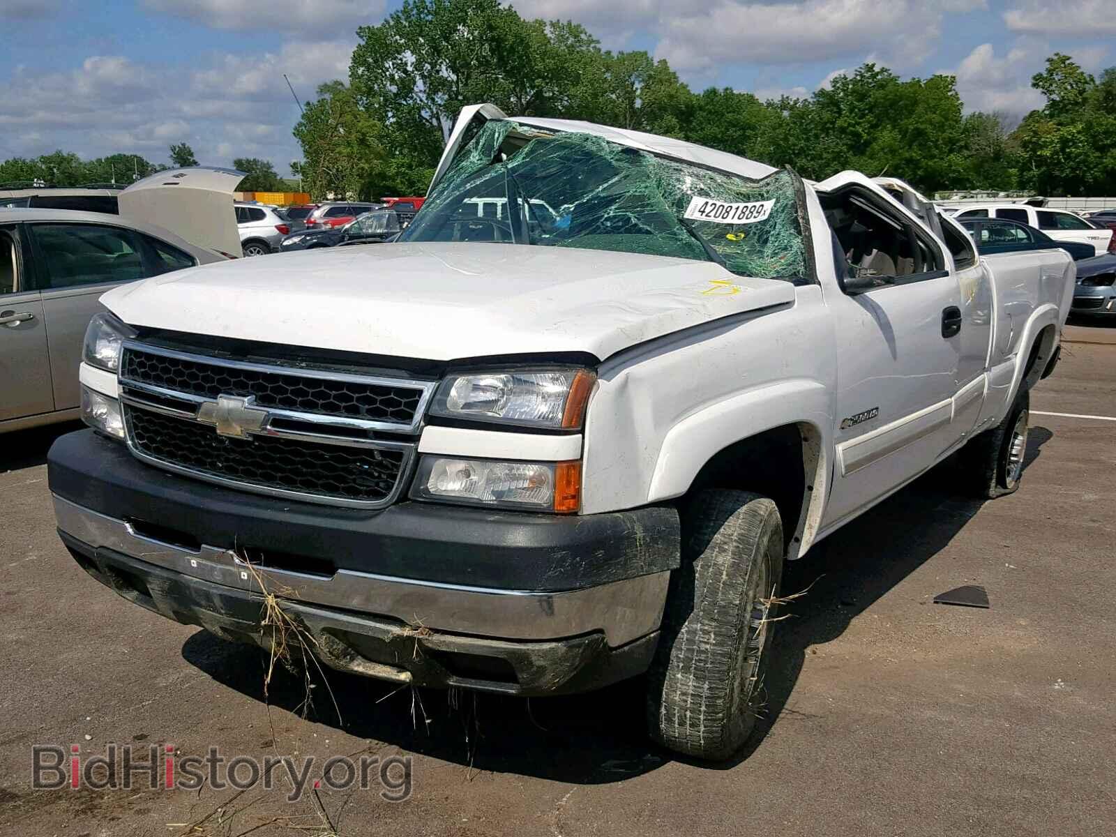 2006 CHEVROLET SILVERADO - VIN: 1GCHC29U76E267613 - Фото 2