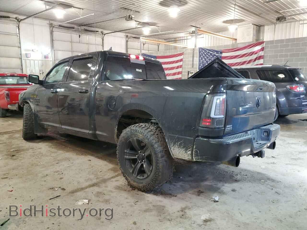 2018 RAM 1500 - VIN: 1C6RR7UT5JS107620 - Фото 2