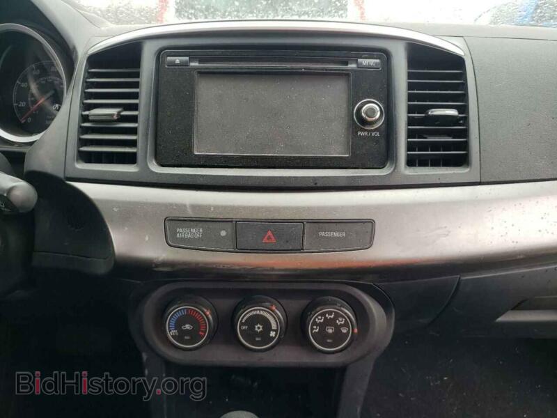2014 Mitsubishi LANCER (VIN JA32V2FW8EU022652) — photo 9 of 10