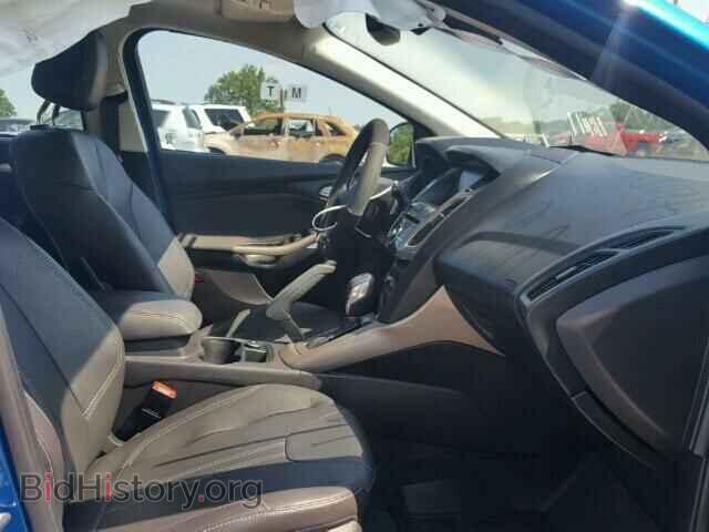 2012 Ford FOCUS (VIN 1FAHP3M27CL219686) — photo 5 of 10