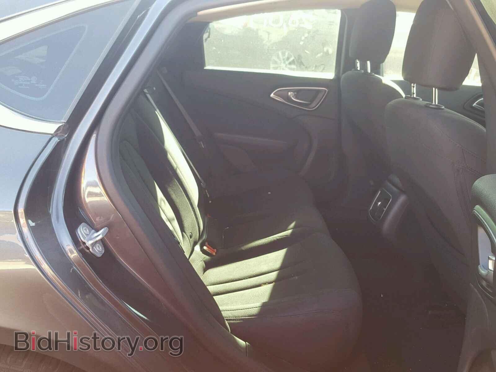 2015 CHRYSLER 200 - VIN: 1C3CCCAB1FN641504 - Фото 6