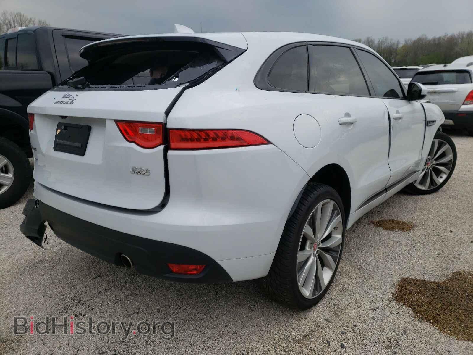 2017 JAGUAR F-PACE - VIN: SADCL2BV8HA097113 - Фото 4