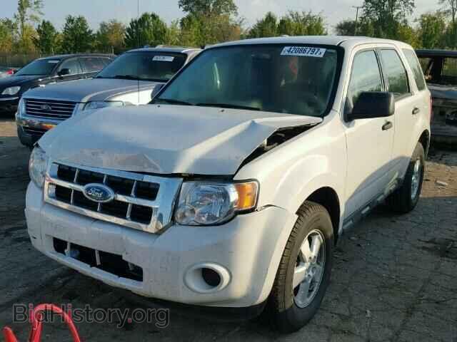 2009 FORD ESCAPE - VIN: 1FMCU92729KC57075 - Фото 2