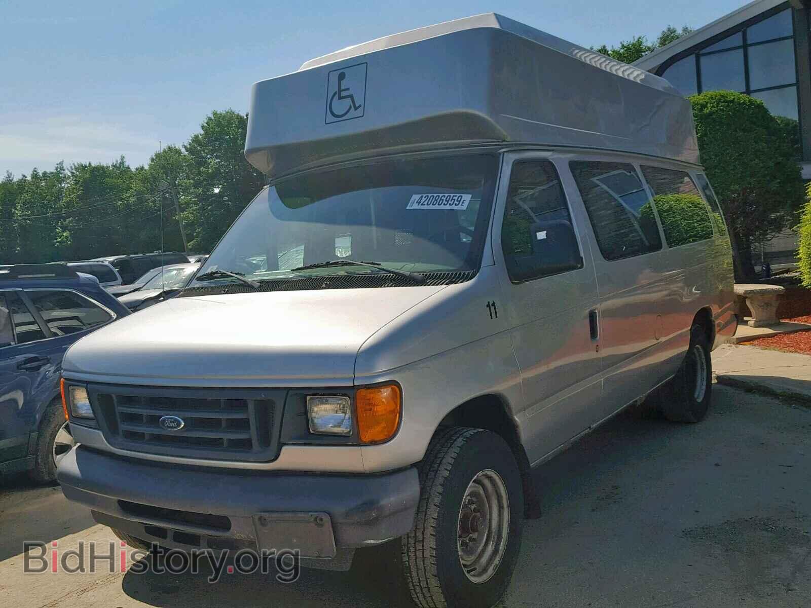 2005 FORD ECONOLINE - VIN: 1FTNS24L95HA22703 - Фото 2