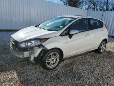2019 Ford FIESTA SE, white — VIN 3FADP4EJ6KM129369, Copart