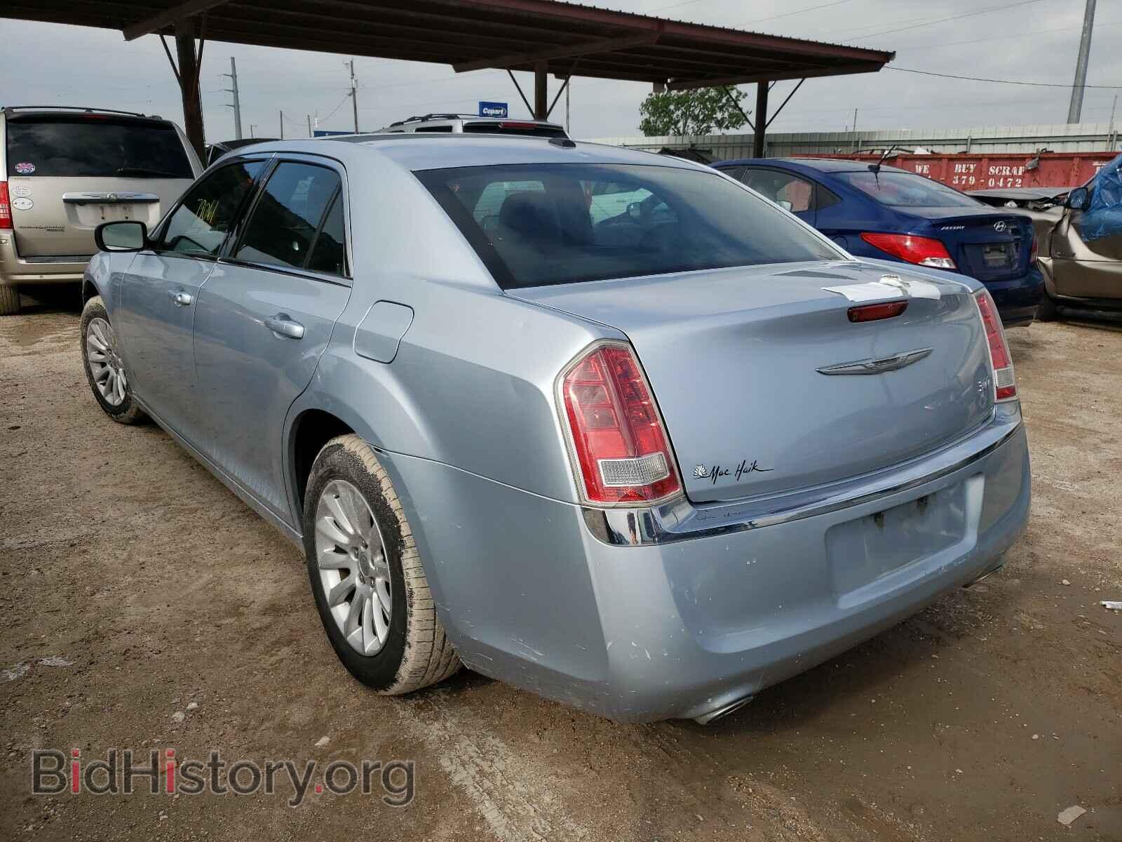 2013 CHRYSLER 300 - VIN: 2C3CCAAG4DH739819 - Фото 3