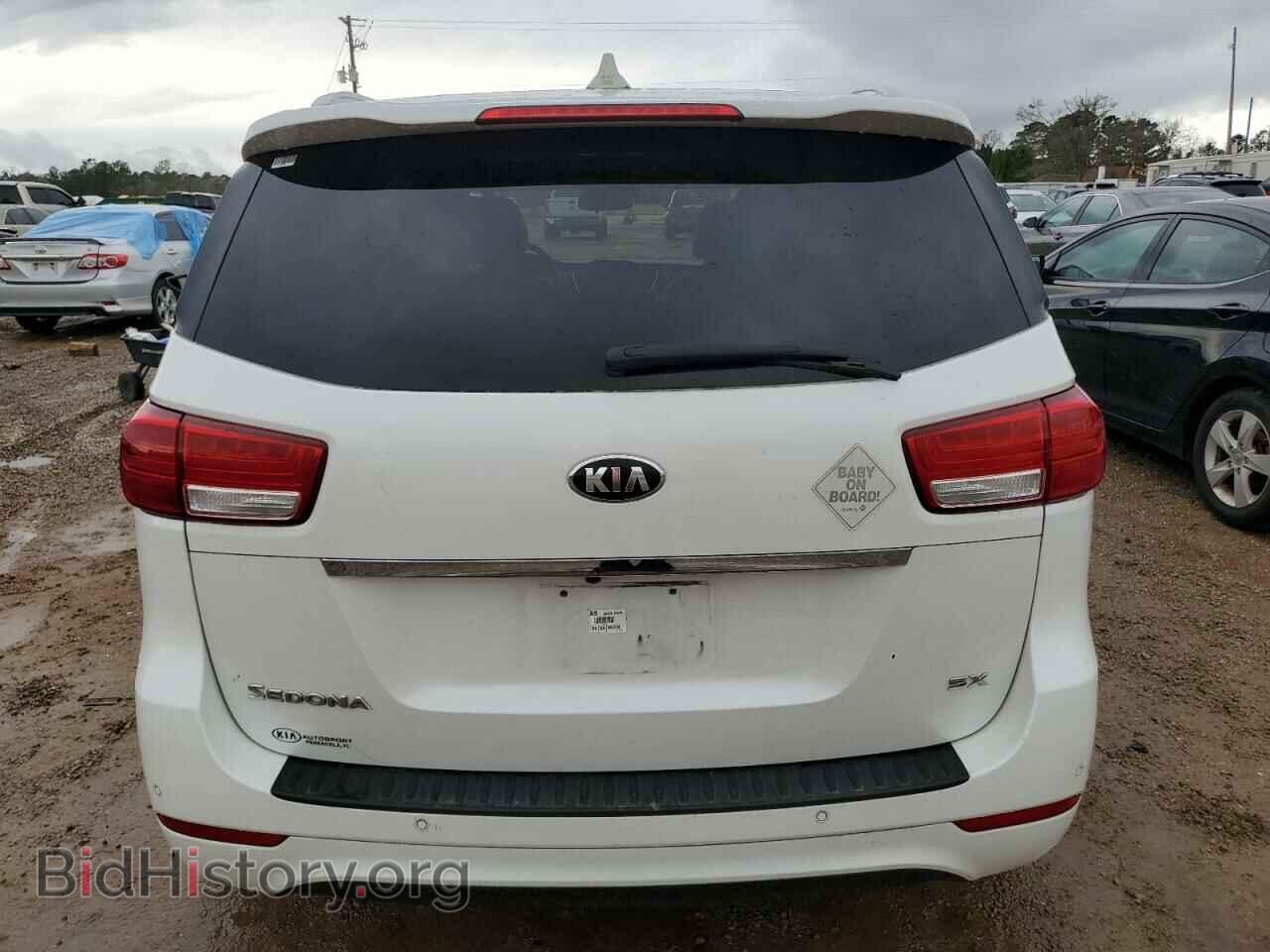 2016 KIA All Models - VIN: KNDMC5C12G6108394 - Photo 6
