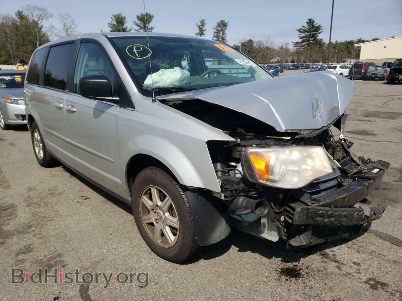 Photo 2A4RR2D19AR423933 - CHRYSLER MINIVAN 2010